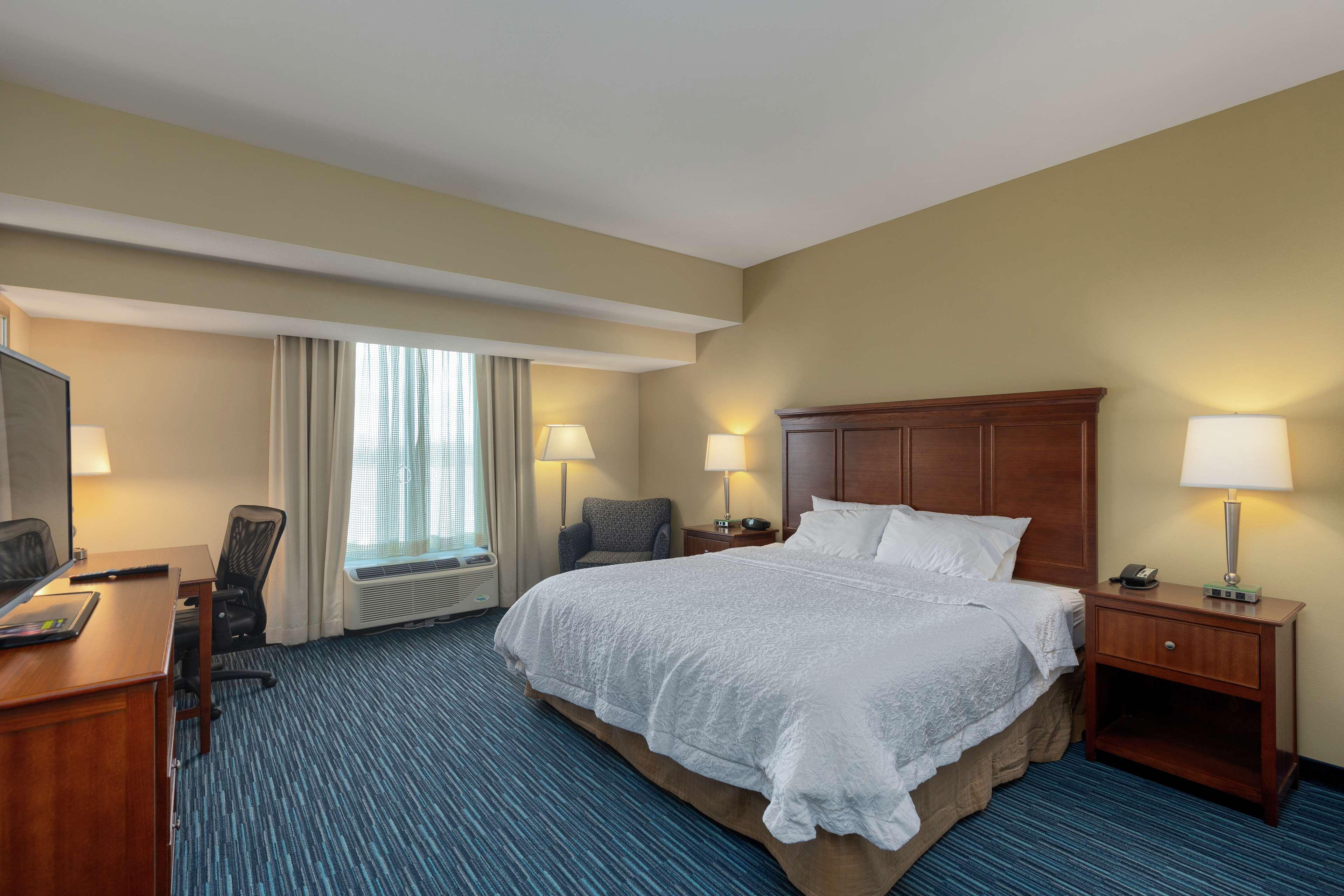 Hampton Inn & Suites Owensboro Downtown Waterfront Экстерьер фото